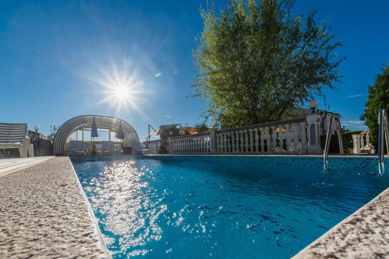 Villa Mara Цриквениця Екстер'єр фото
